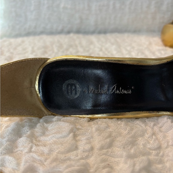 Antonio Melani gold heels! - Picture 6 of 6